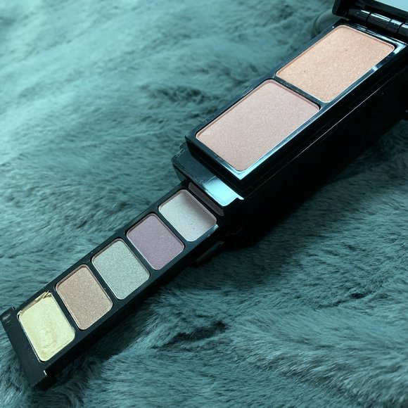 Victoria Jackson Travel Kit - Picture 8 of 9